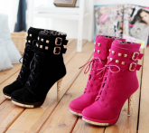 Cód. BO201 - Bota Tachas